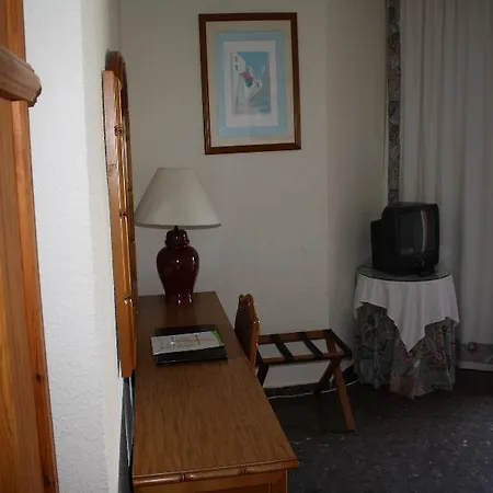 Ms Tropicana Costa Del Sol 4* 托雷莫利诺斯