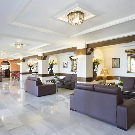 فندق Ms Tropicana توريمولينوس