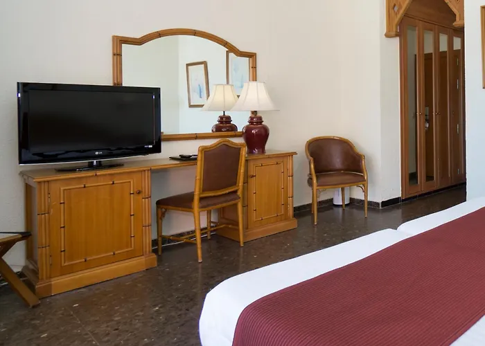 Ms Tropicana Costa Del Sol Отель 4*